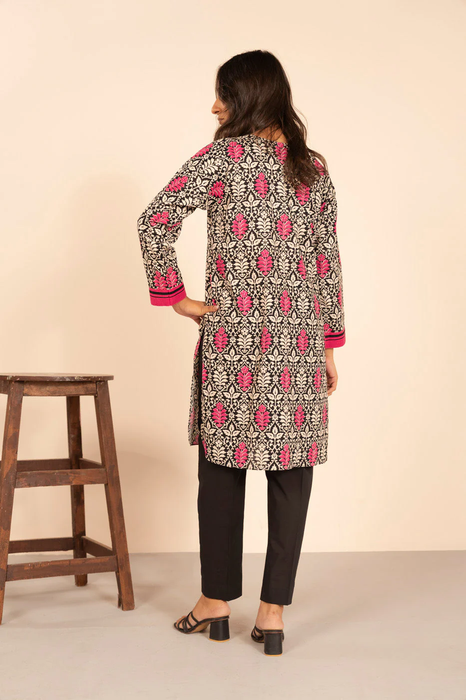 Thumb 4